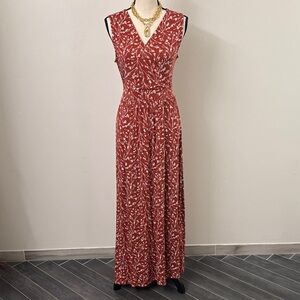41 Hawthorn Terracotta Leaf Pattern Maxi Dress